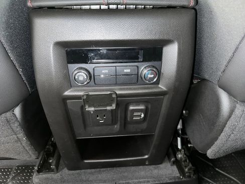 Certified 2022 Chevrolet Traverse RS w/ LPO, Floor Liner Package image 23