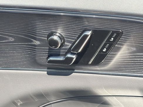 Certified 2024 Cadillac Lyriq Luxury RWD image 31