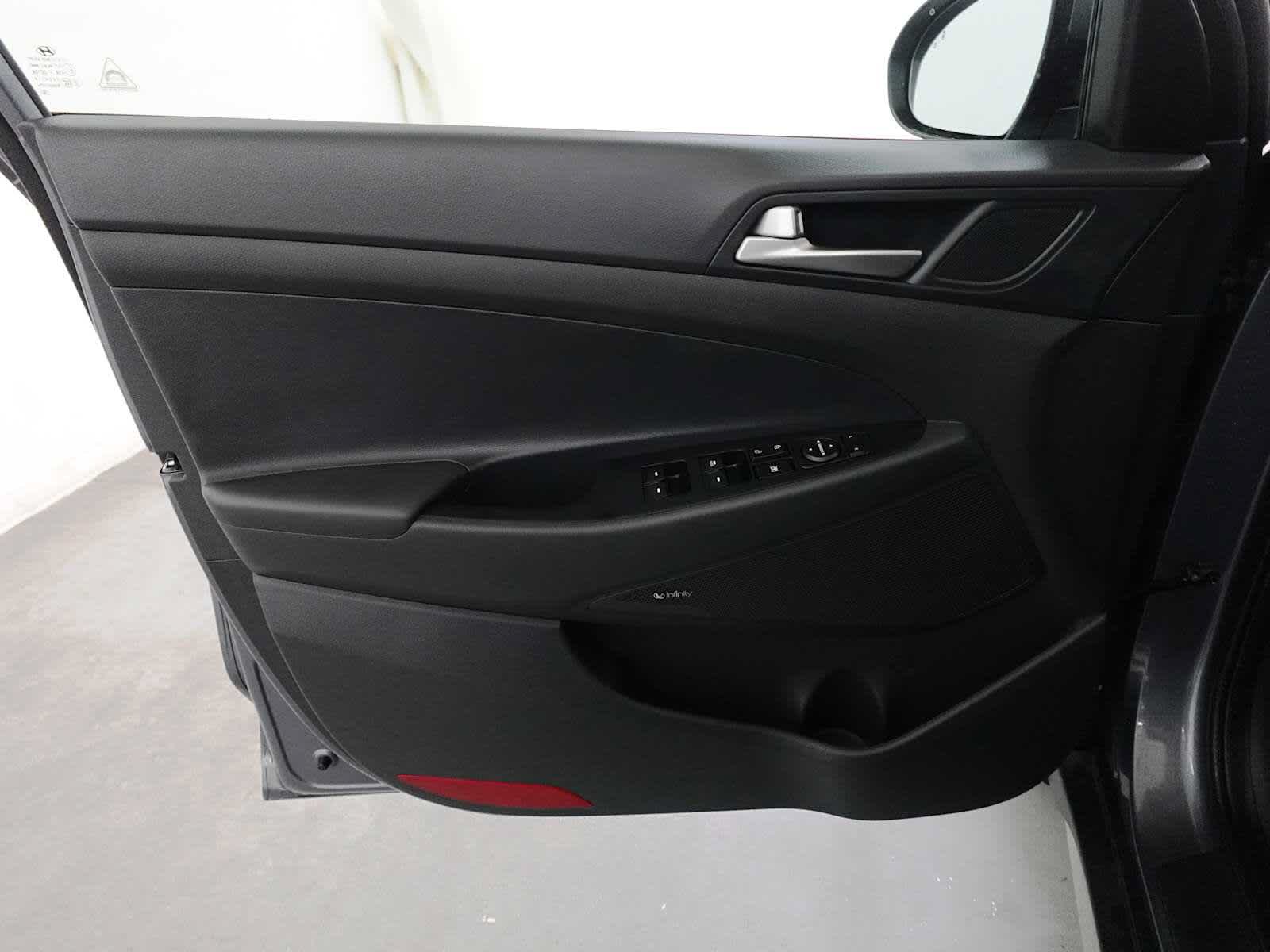 Used 2019 Hyundai Tucson Sport AWD/4WD image 9