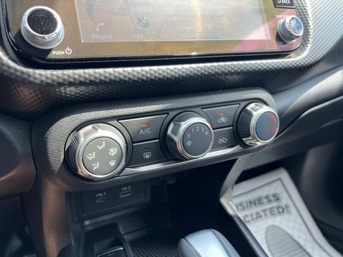 Used 2023 Nissan Kicks SV w/ Exterior Package FWD image 10