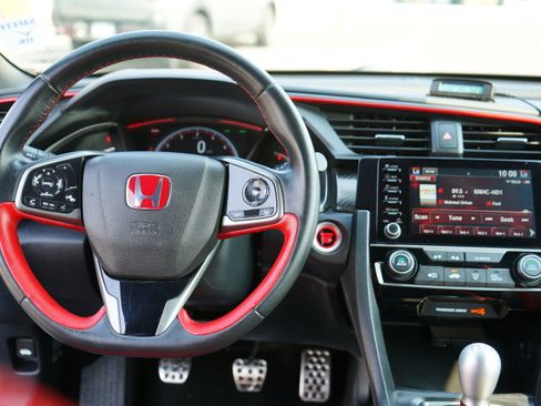 Used 2020 Honda Civic Type R image 23