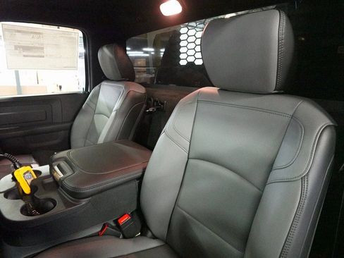 New 2026 RAM 3500 Tradesman w/ Chrome Appearance Group image 11