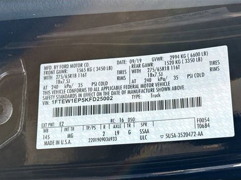 Certified 2019 Ford F150 XLT w/ Equipment Group 302A Luxury image 33