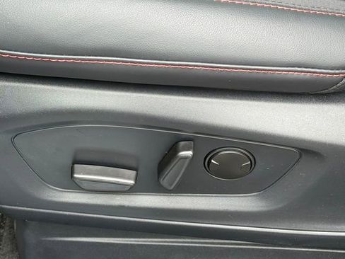 New 2026 Ford Explorer ST-Line image 12