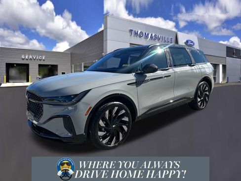 New 2026 Lincoln Nautilus Reserve w/ Jet Appearance Package image 6