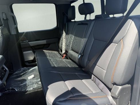 New 2026 Ford F250 Lariat w/ Tremor Off-Road Package AWD/4WD image 10