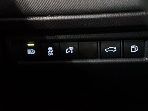 Used 2025 Toyota Camry LE FWD image 23