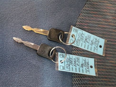 Used 1997 Ford F250 XLT AWD/4WD image 94