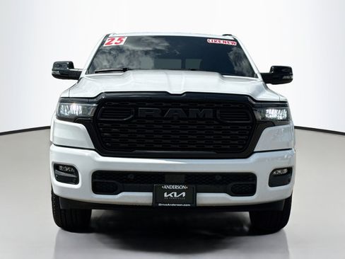 Used 2025 RAM 1500 Big Horn AWD/4WD image 2