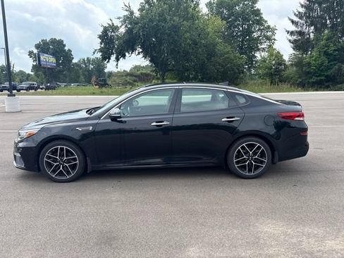 Used 2020 Kia Optima SE FWD image 2
