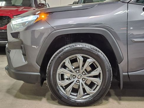 Used 2025 Toyota RAV4 Limited AWD/4WD image 5
