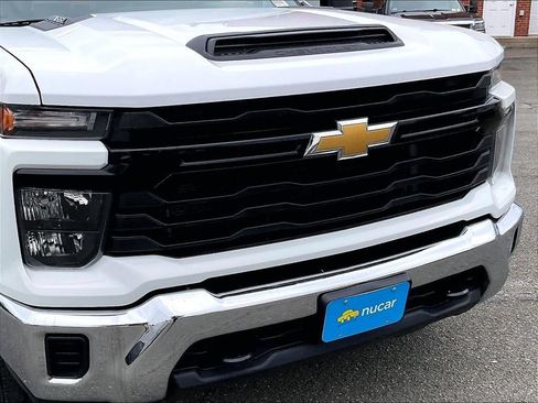 Used 2024 Chevrolet Silverado 2500 W/T w/ WT Convenience Package AWD/4WD image 32