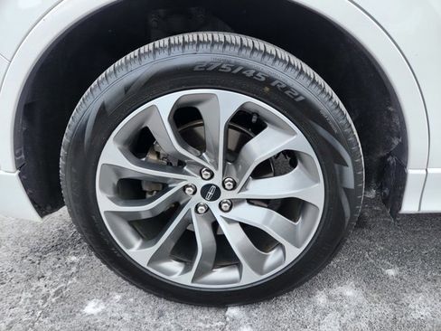 Used 2021 Lincoln Aviator Grand Touring w/ Elements Package Plus image 47