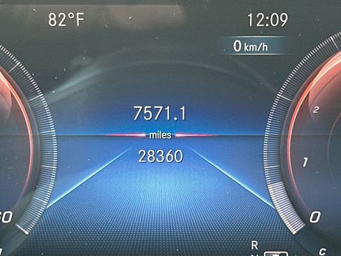 Certified 2022 Mercedes-Benz CLA 250 image 4