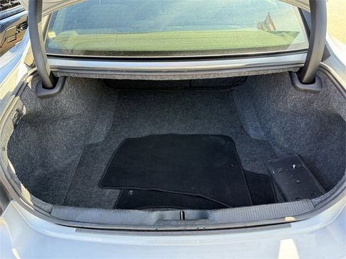 Used 2023 Dodge Charger SXT image 28