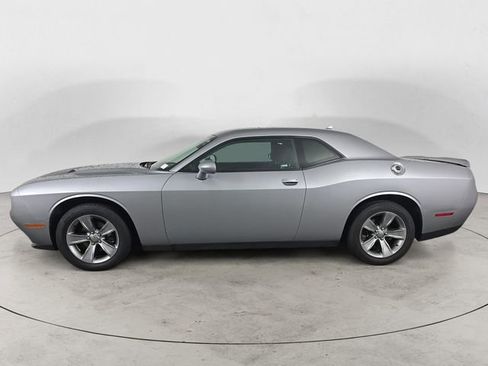 Used 2015 Dodge Challenger SXT w/ Sound Group RWD image 2