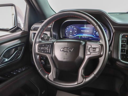 Used 2024 Chevrolet Suburban RST w/ Luxury Package image 13