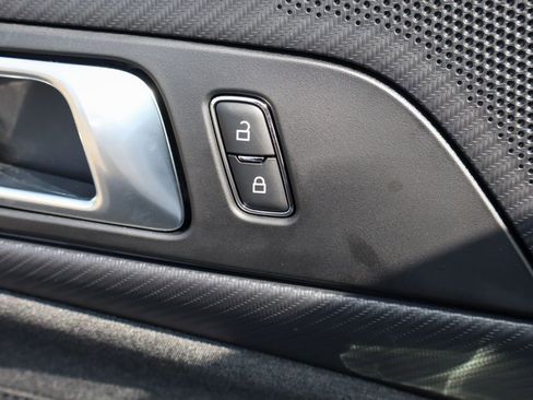 Used 2025 Ford Mustang GT RWD image 18
