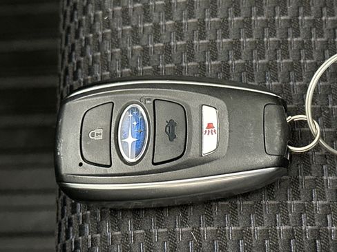 Used 2024 Subaru Forester Premium AWD/4WD image 38