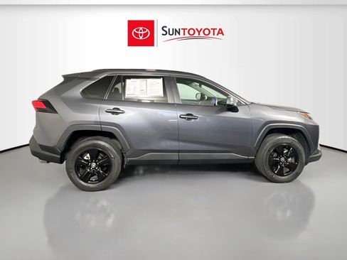 Used 2023 Toyota RAV4 XLE image 2