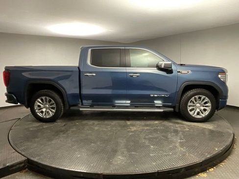 Used 2025 GMC Sierra 1500 Denali image 9