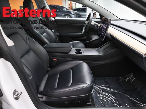 Used 2021 Tesla Model 3 Standard Range Plus RWD image 18