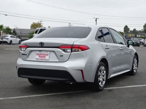 Certified 2024 Toyota Corolla LE FWD image 13