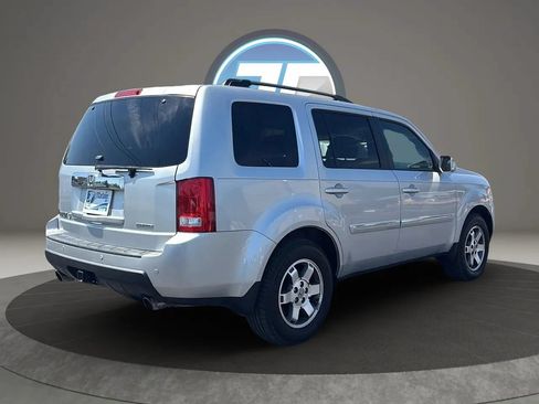 Used 2011 Honda Pilot Touring image 7
