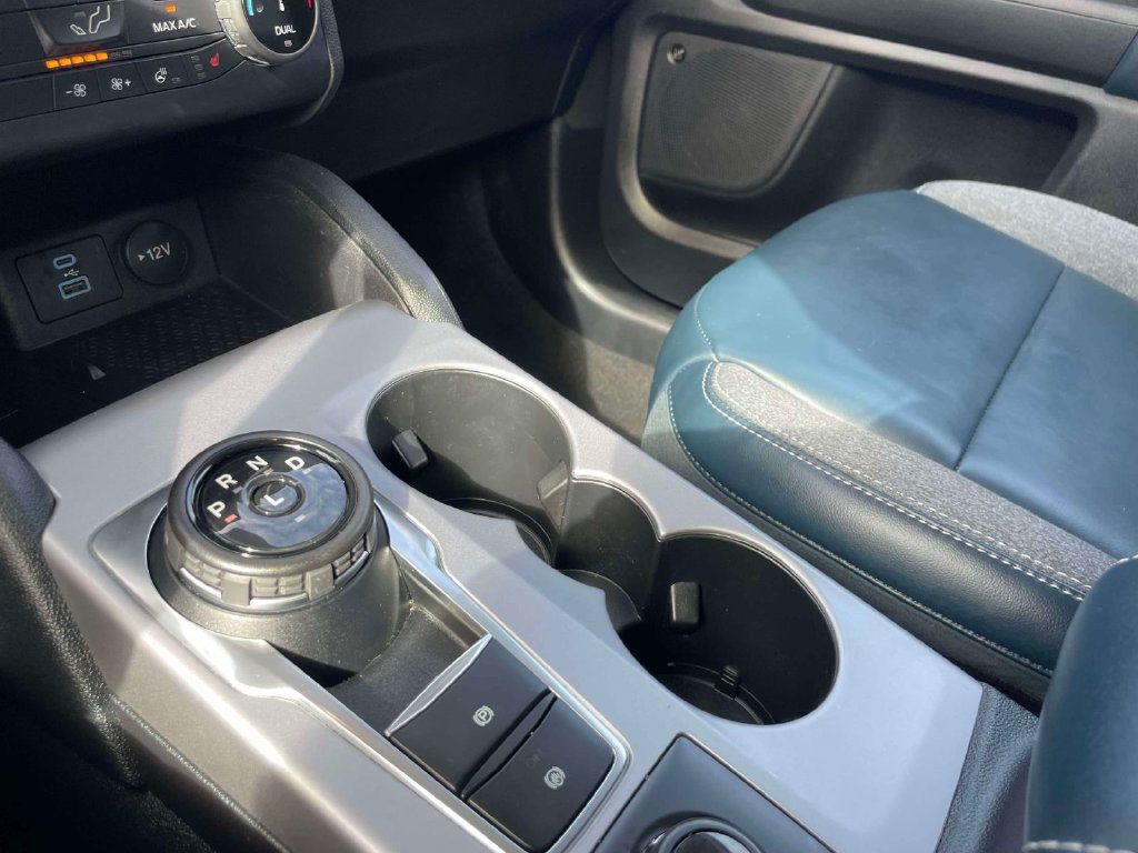 Used 2022 Ford Bronco Sport Outer Banks w/ Tech Package AWD/4WD image 31