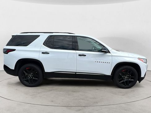 Used 2020 Chevrolet Traverse Premier w/ Redline Edition AWD/4WD image 7