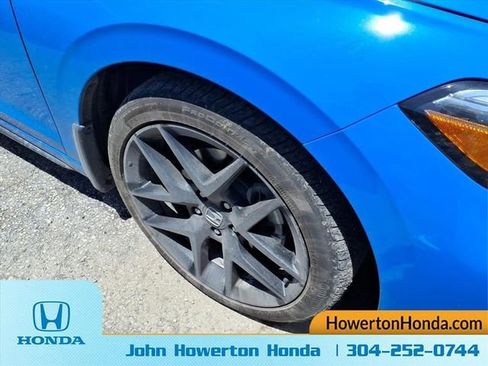 Used 2025 Honda Civic Sport image 5