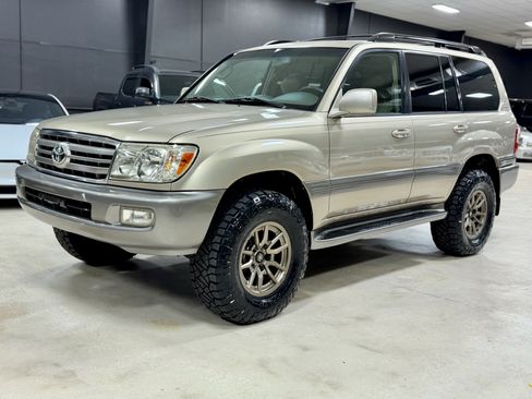Used 2006 Toyota Land Cruiser image 13