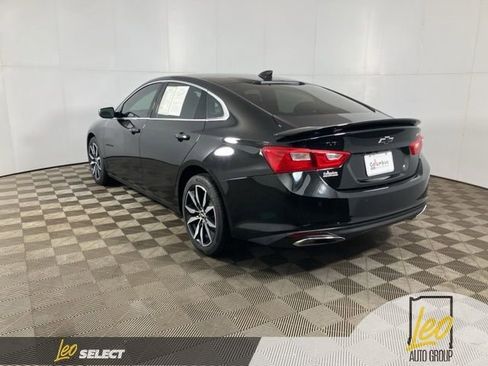 Used 2025 Chevrolet Malibu RS FWD image 4