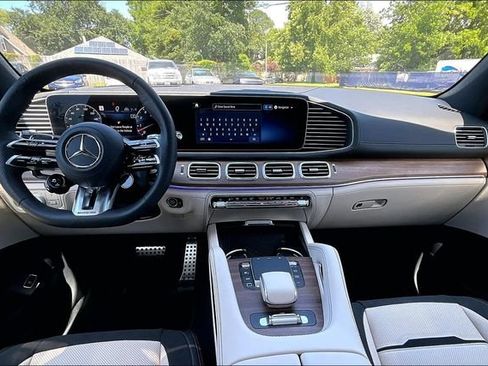 New 2026 Mercedes-Benz GLE 53 AMG 4MATIC image 4