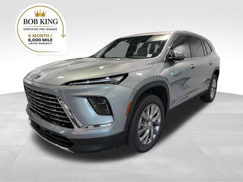 Used 2026 Buick Enclave Preferred FWD image 1