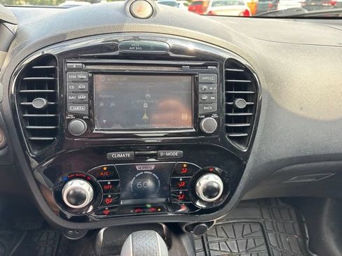 Used 2015 Nissan Juke SV w/ Technology Package AWD/4WD image 17