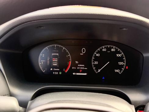 Used 2025 Honda HR-V LX image 16