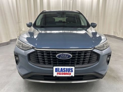 Used 2025 Ford Escape Platinum AWD/4WD image 8