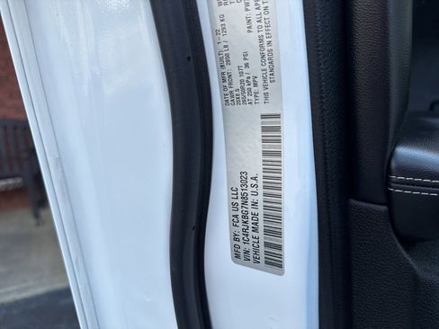 Used 2022 Jeep Grand Cherokee L Limited image 42