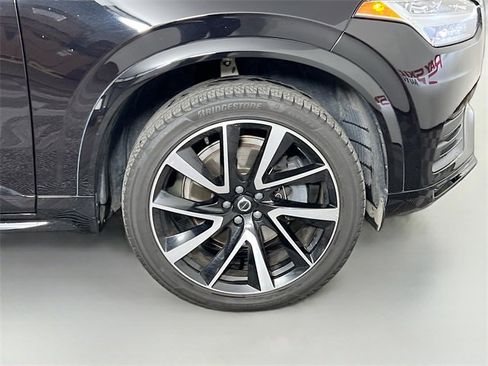 Used 2020 Volvo XC90 T6 Momentum w/ Protection Package Premier image 40