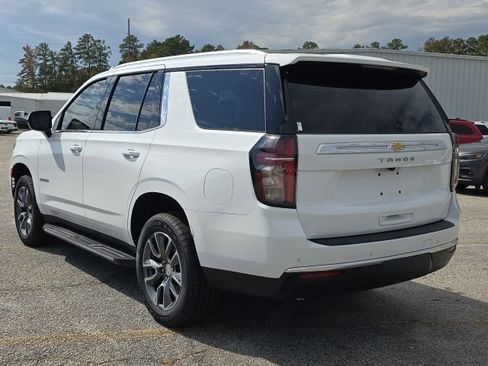 Used 2023 Chevrolet Tahoe LS image 3