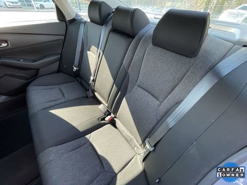 Certified 2025 Honda Accord SE image 18