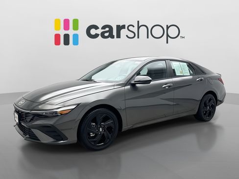 Used 2026 Hyundai Elantra Sport FWD image 1