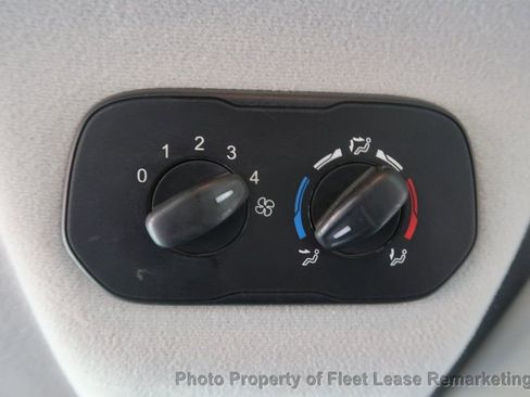 Used 2019 Ford Transit 350 XLT RWD image 34