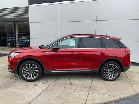 New 2026 Lincoln Corsair Reserve AWD/4WD image 2