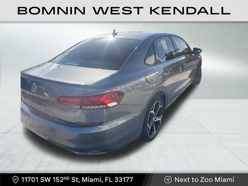 Used 2020 Volkswagen Passat 2.0T R-Line image 5