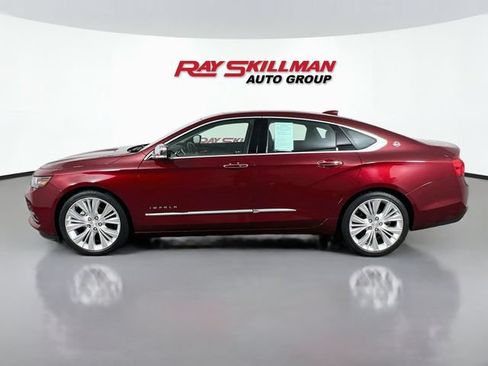 Used 2017 Chevrolet Impala Premier w/ Enhanced Convenience Package FWD image 4