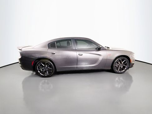 Used 2019 Dodge Charger SXT w/ Plus Group RWD image 11