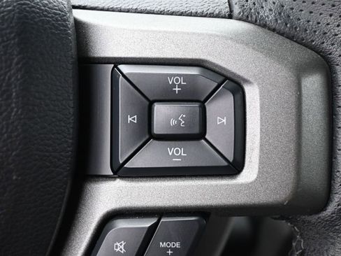 Used 2018 Ford F150 Raptor w/ Equipment Group 802A Luxury image 20