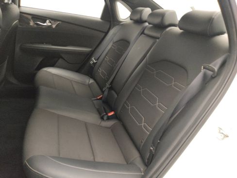 Used 2023 Kia Forte GT-Line w/ GT-Line Premium Package image 18